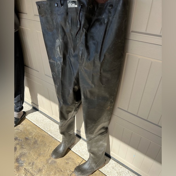 ITASCA Rubber Chest Waders - Size 9 - Picture 3 of 6
